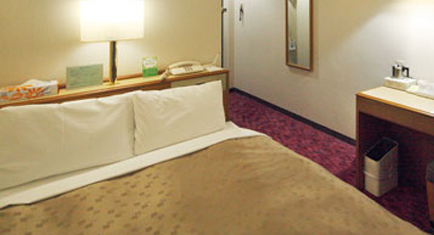 セミダブルのゆったりベッド