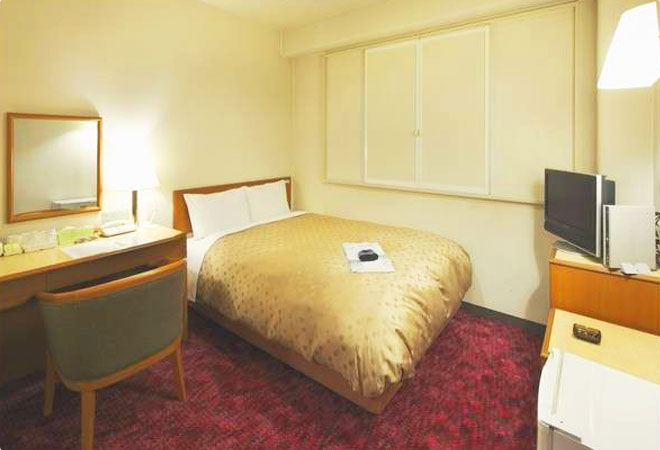 デラックスシングルルーム1